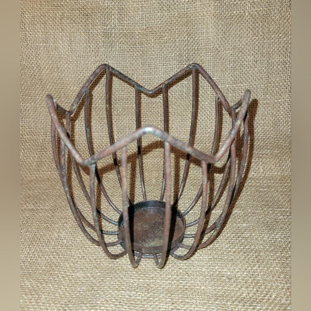 Metal Flower Shaped Candle Holder Set~ Small Pillar, Votive, Tealight~ Vase, Pot - Picture 2 of 4